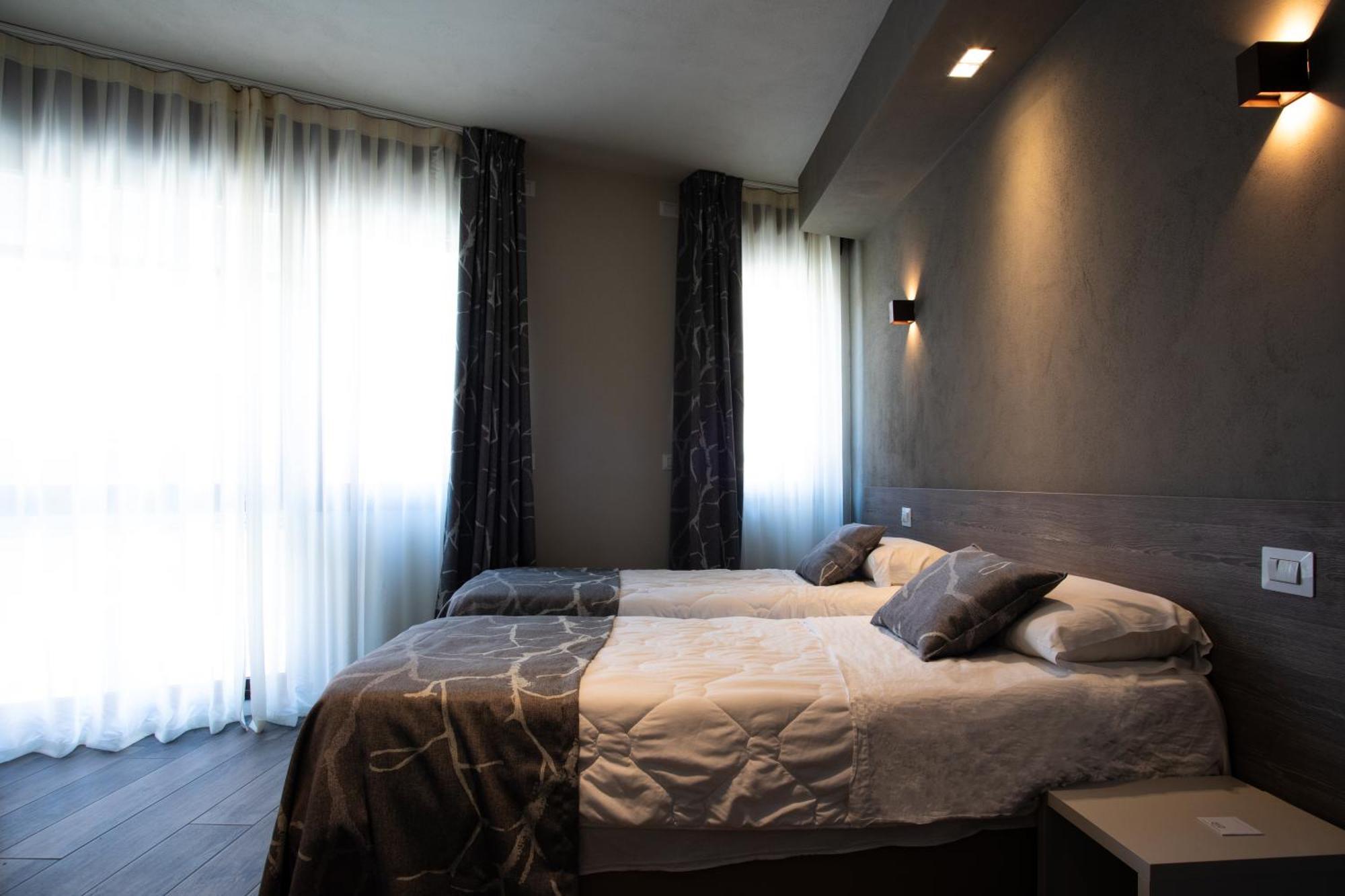 Astoria Living Apartments Μπολόνια Εξωτερικό φωτογραφία