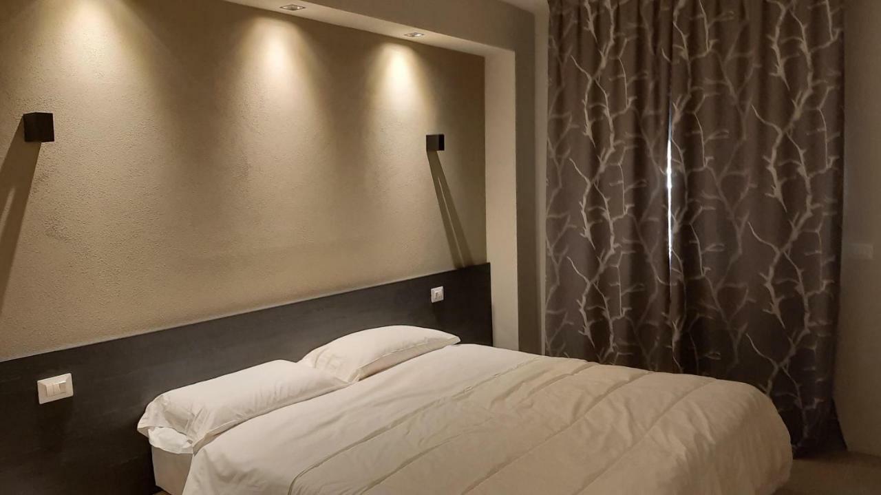Astoria Living Apartments Μπολόνια Εξωτερικό φωτογραφία