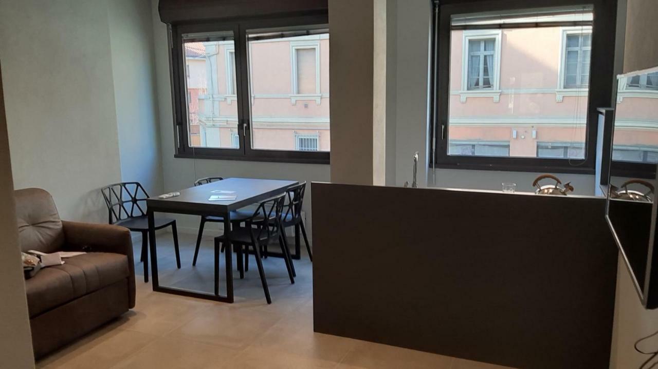 Astoria Living Apartments Μπολόνια Εξωτερικό φωτογραφία