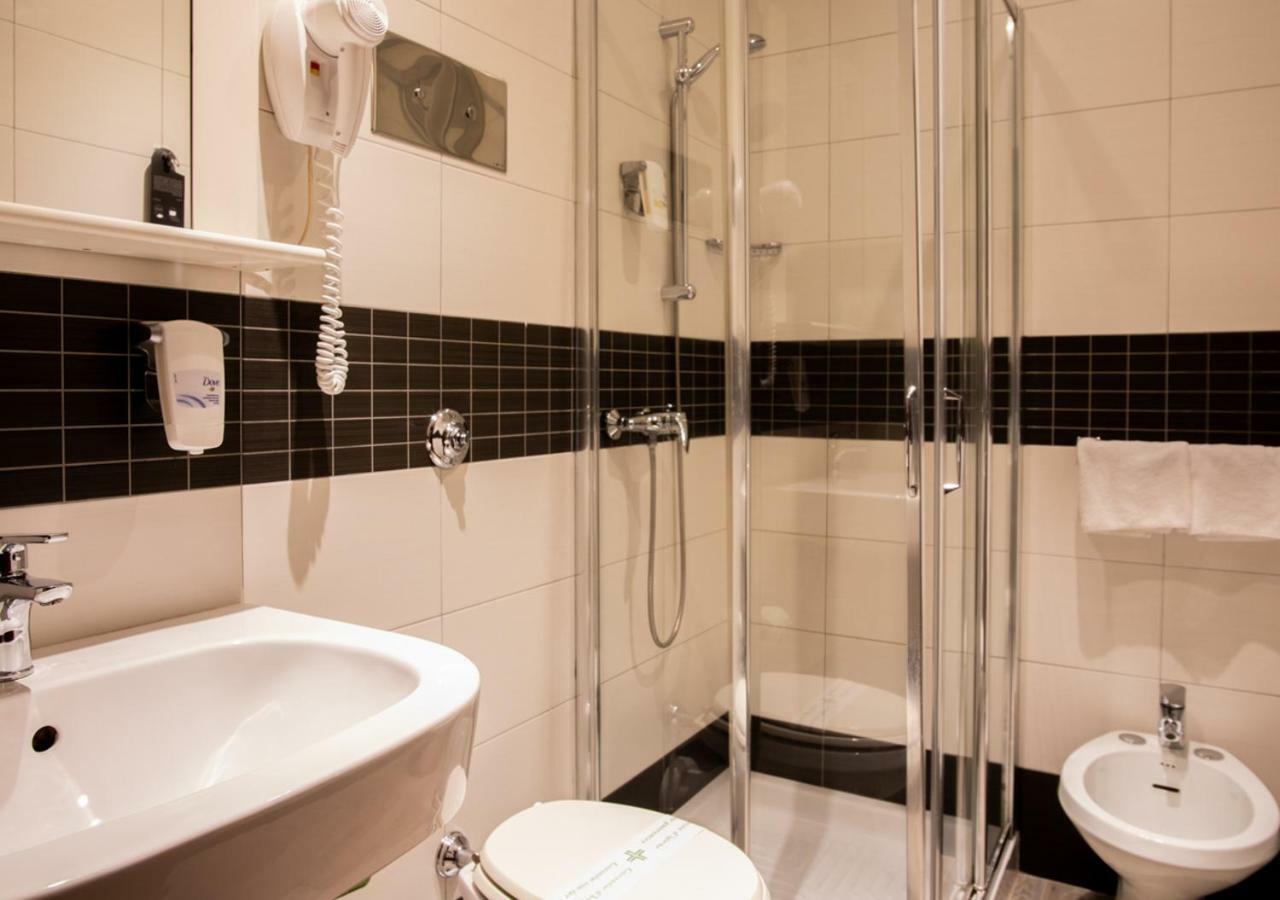 Astoria Living Apartments Μπολόνια Εξωτερικό φωτογραφία