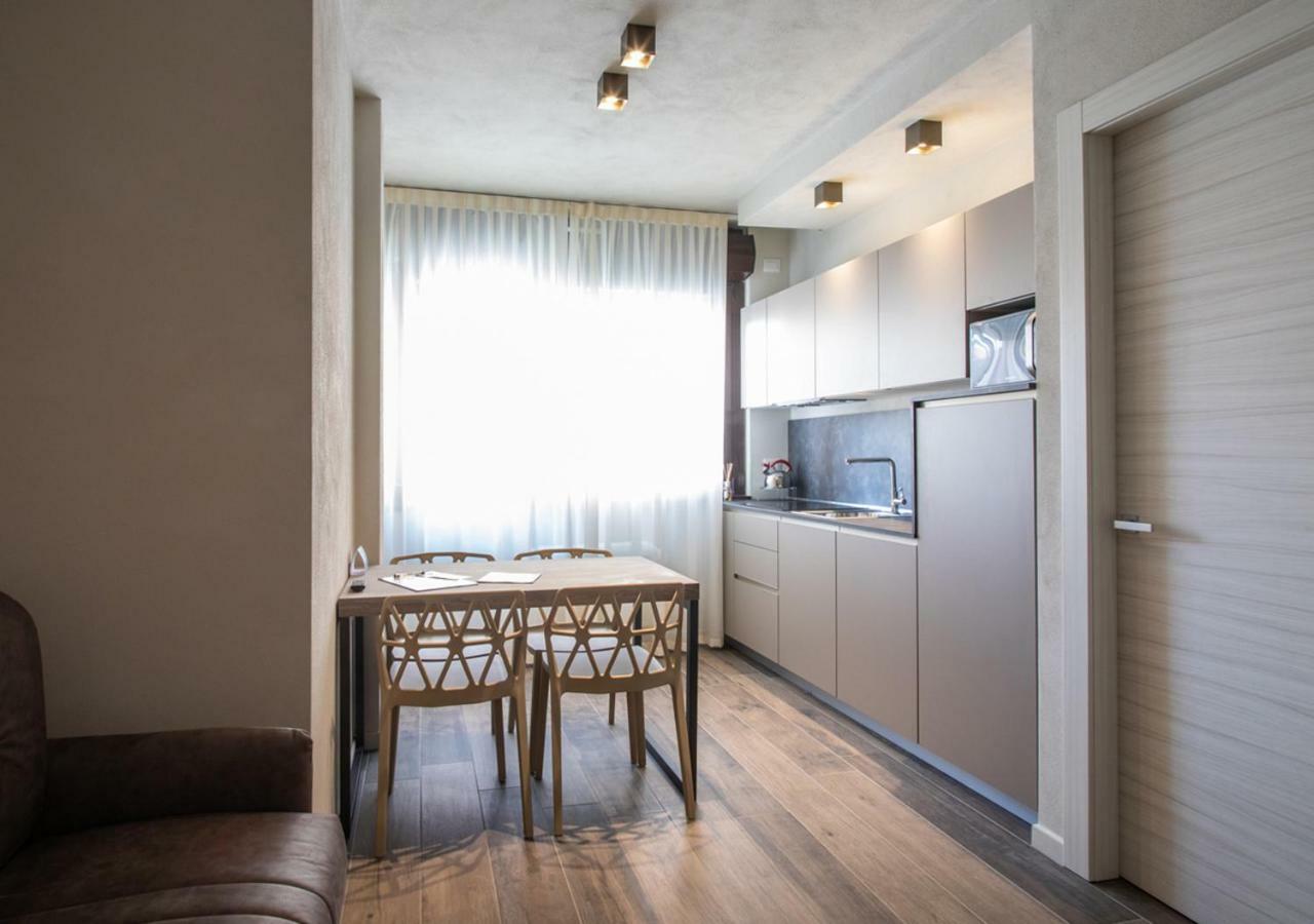 Astoria Living Apartments Μπολόνια Εξωτερικό φωτογραφία