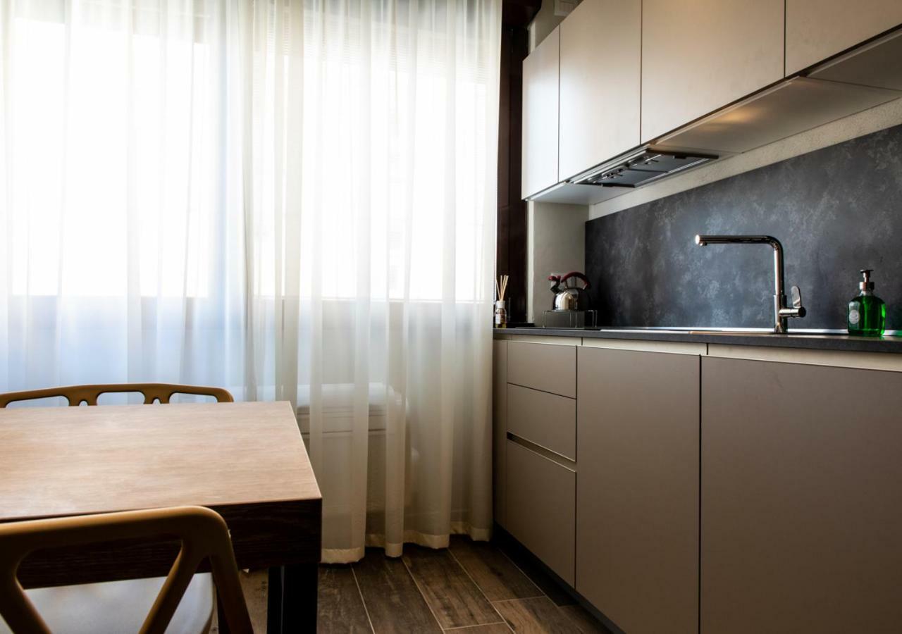 Astoria Living Apartments Μπολόνια Εξωτερικό φωτογραφία