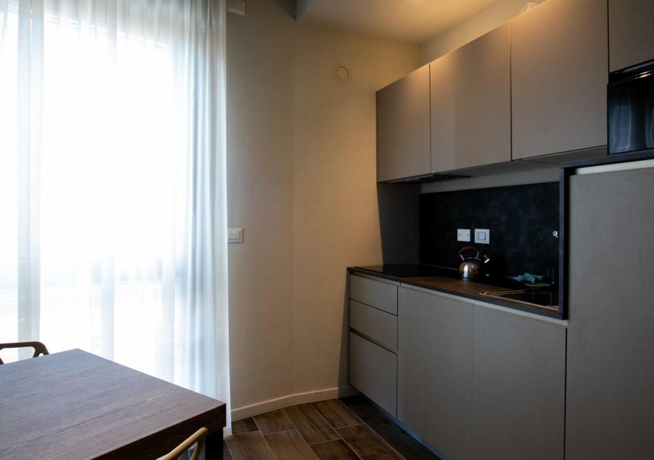 Astoria Living Apartments Μπολόνια Εξωτερικό φωτογραφία