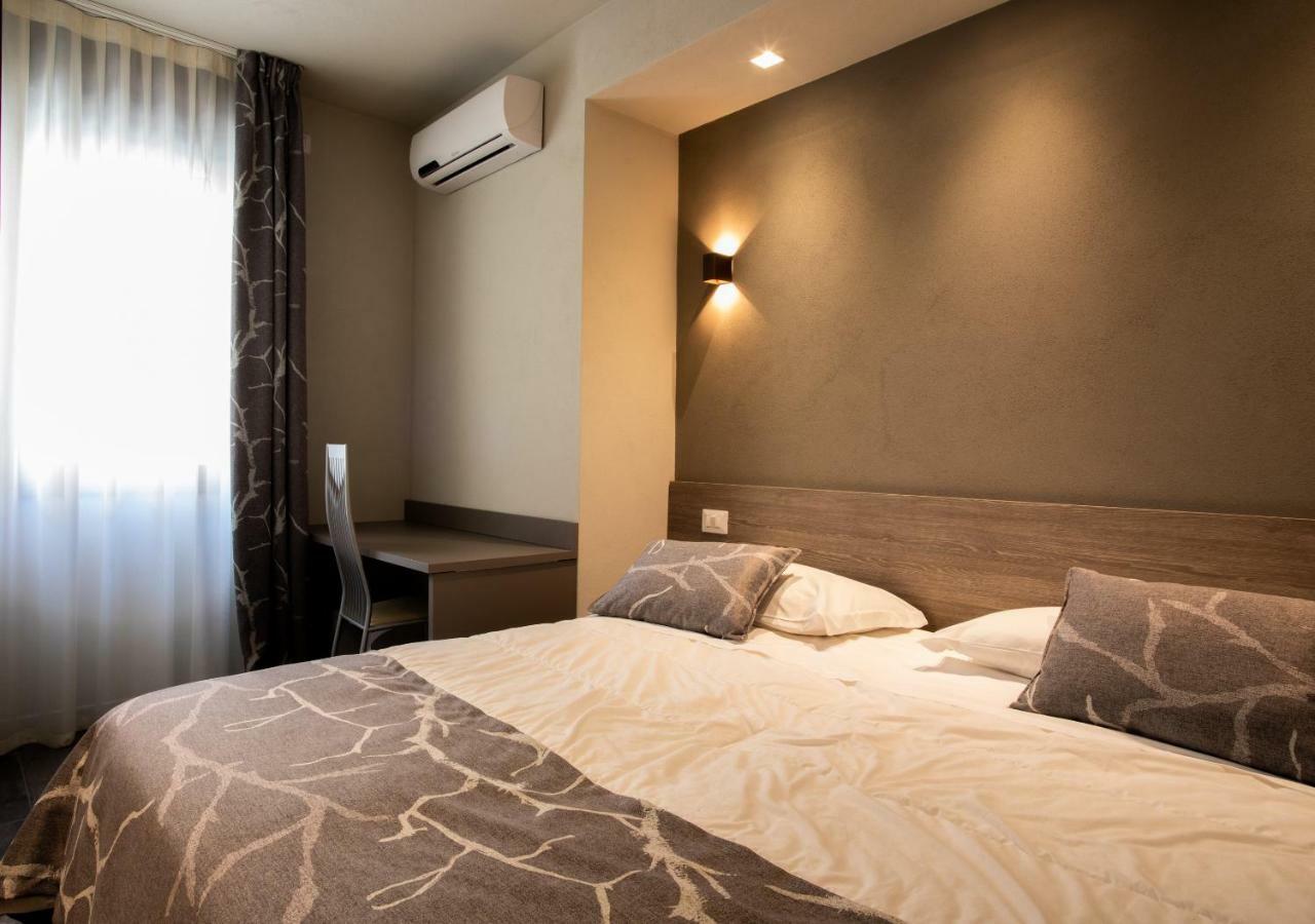 Astoria Living Apartments Μπολόνια Εξωτερικό φωτογραφία
